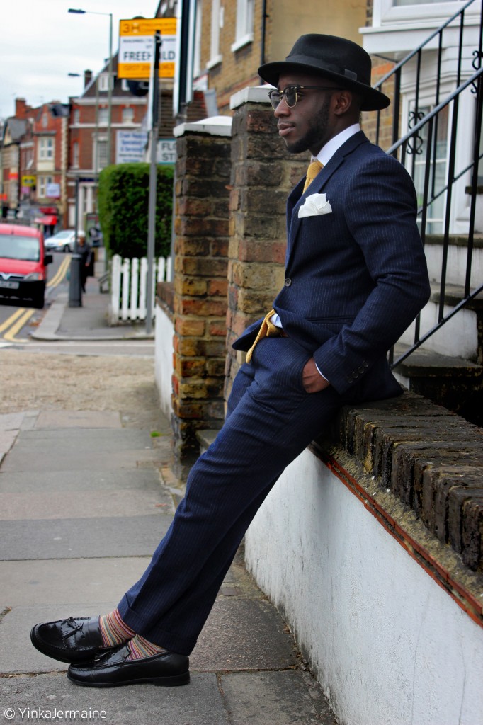 Kirken Udfordring Observere Statement Socks and Tassel Loafers with a Suit - Yinka Jermaine